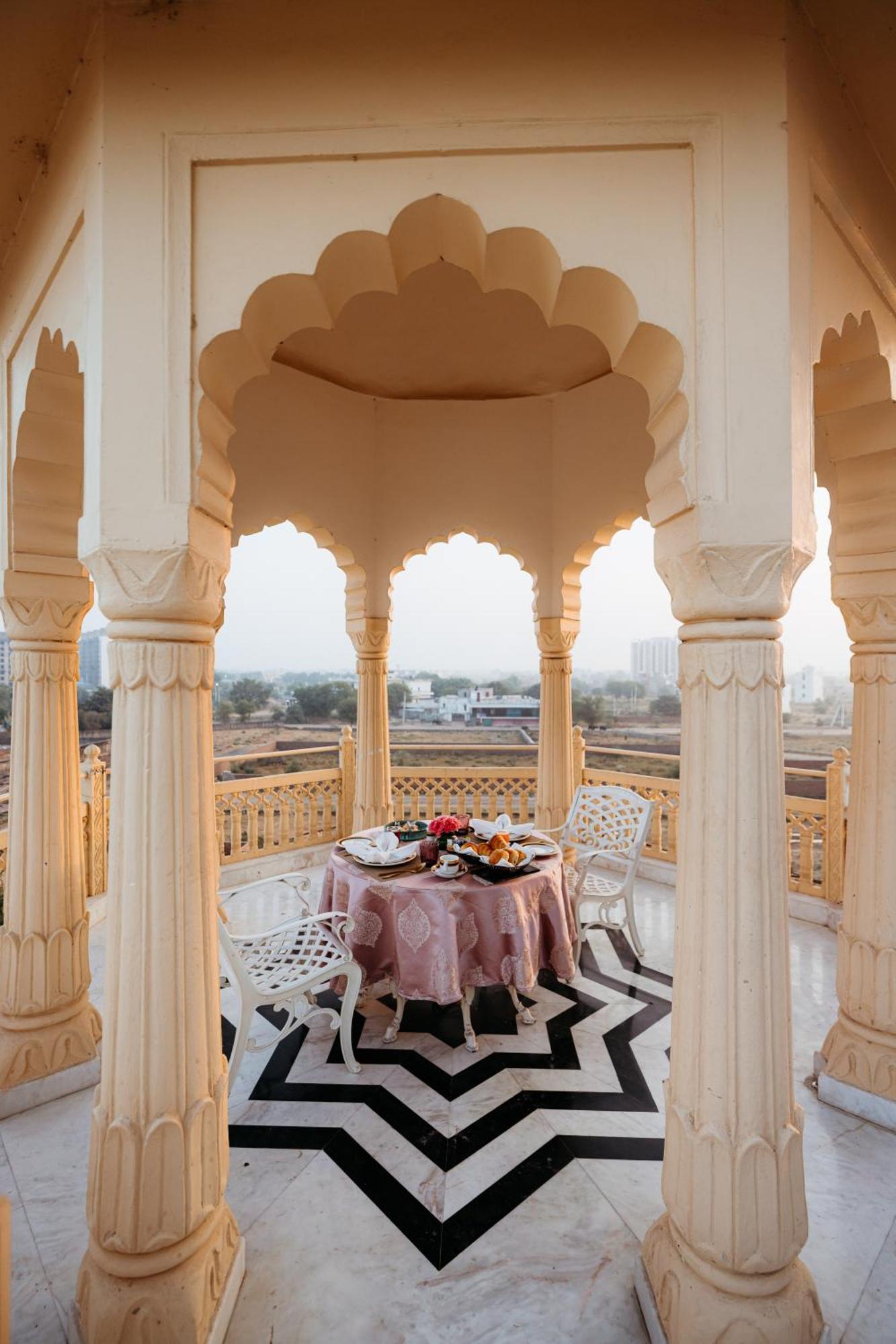 Anantara Jewel Bagh Jaipur Hotel Buitenkant foto
